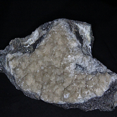 Ковдорскит
